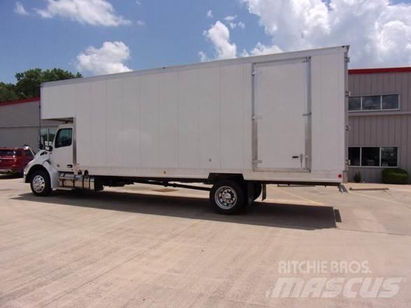 Peterbilt 536 شاحنات ذات هيكل صندوقي