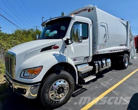 Peterbilt 537 شاحنات المخلفات