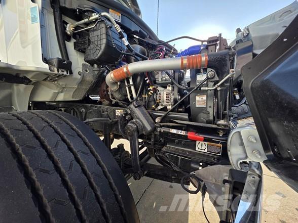 Peterbilt 548 شاحنات المخلفات