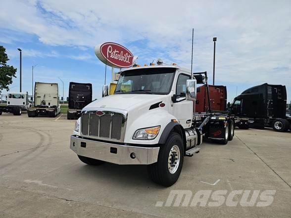 Peterbilt 548 شاحنات المخلفات