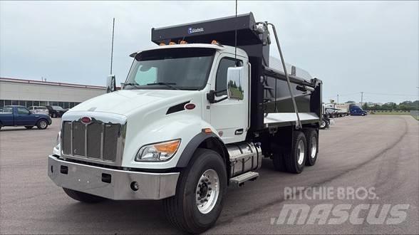 Peterbilt 548 شاحنات قلابة
