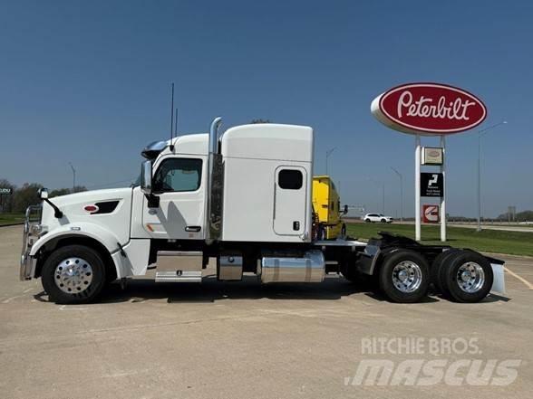 Peterbilt 567 وحدات الجر