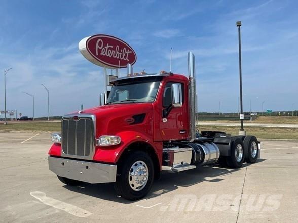 Peterbilt 567 وحدات الجر