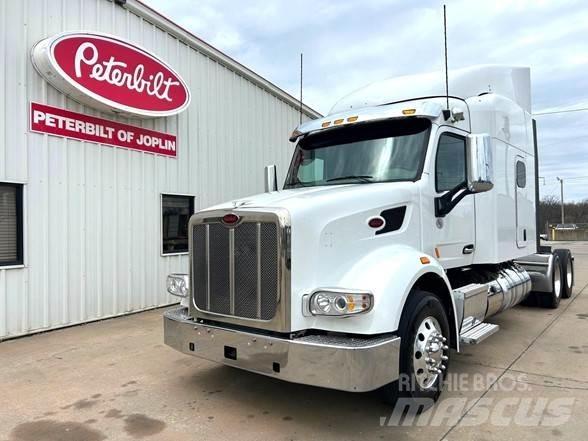 Peterbilt 567 وحدات الجر