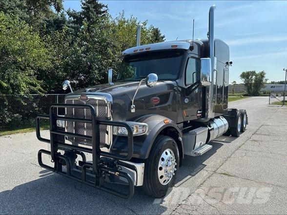 Peterbilt 567 وحدات الجر
