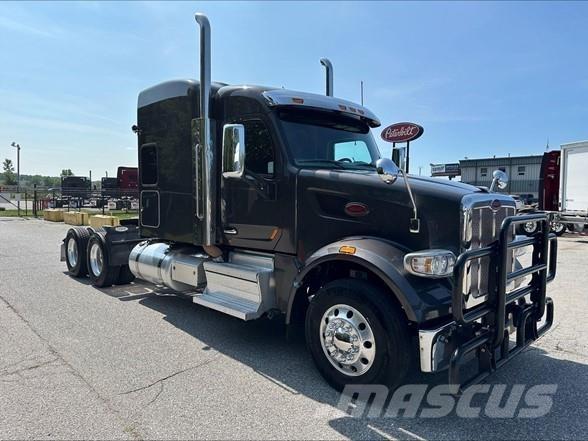 Peterbilt 567 وحدات الجر