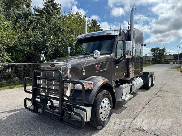 Peterbilt 567 وحدات الجر