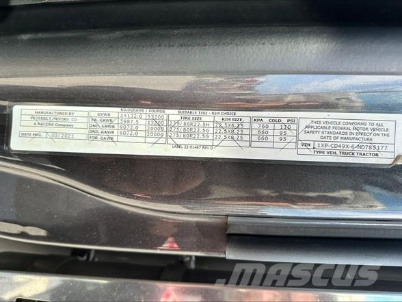 Peterbilt 567 وحدات الجر