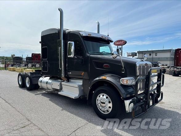 Peterbilt 567 وحدات الجر