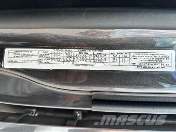 Peterbilt 567 وحدات الجر