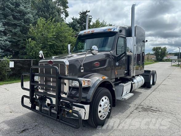 Peterbilt 567 وحدات الجر