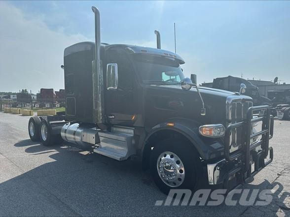 Peterbilt 567 وحدات الجر