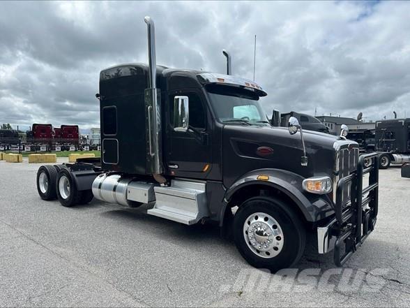 Peterbilt 567 وحدات الجر