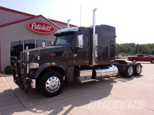 Peterbilt 567 وحدات الجر