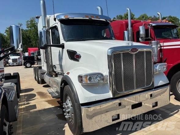 Peterbilt 567 وحدات الجر