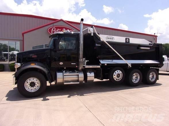 Peterbilt 567 شاحنات قلابة