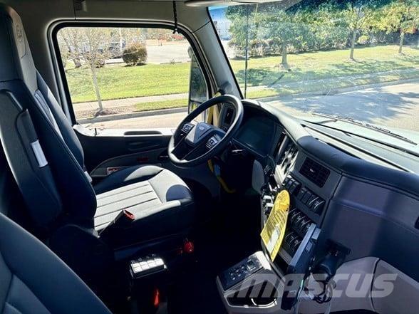 Peterbilt 567 معدات البناء - غير ذلك