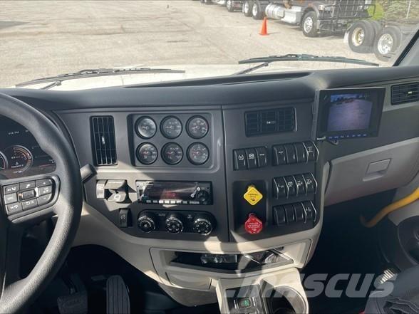 Peterbilt 567 شاحنات قلابة