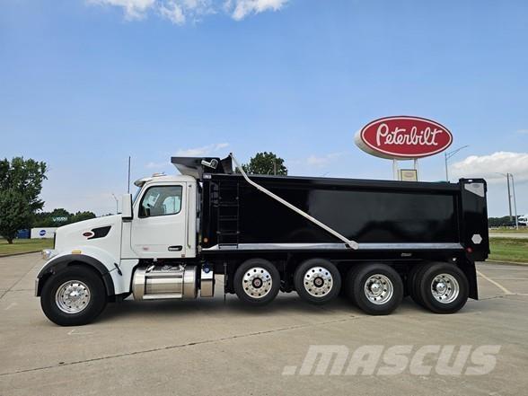 Peterbilt 567 شاحنات قلابة