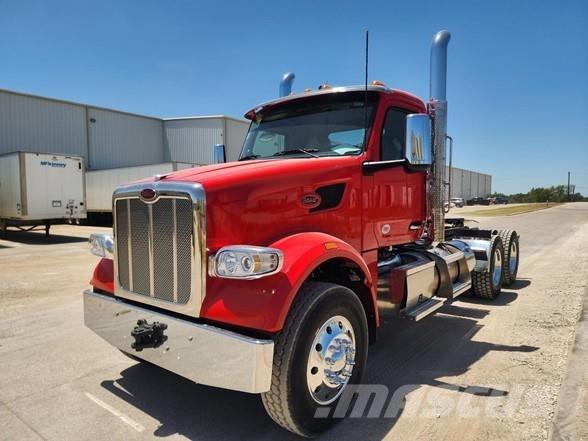 Peterbilt 567 وحدات الجر