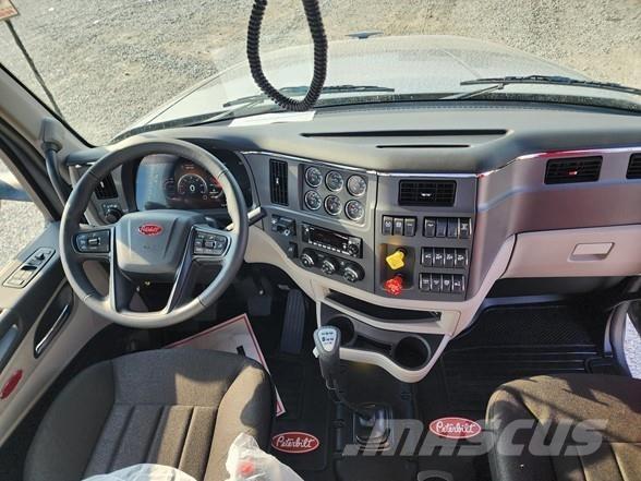 Peterbilt 567 وحدات الجر
