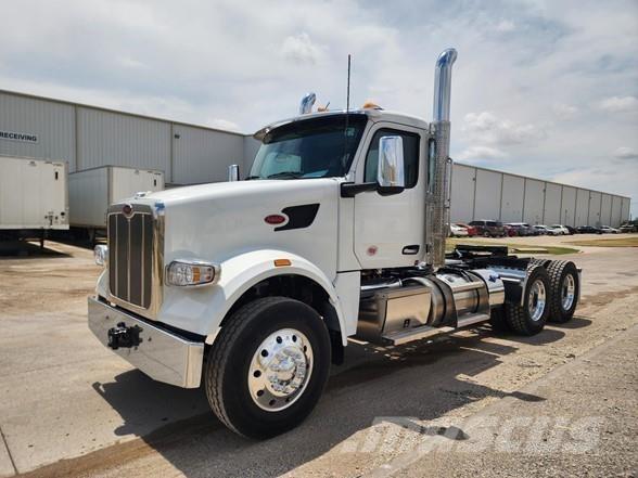 Peterbilt 567 وحدات الجر