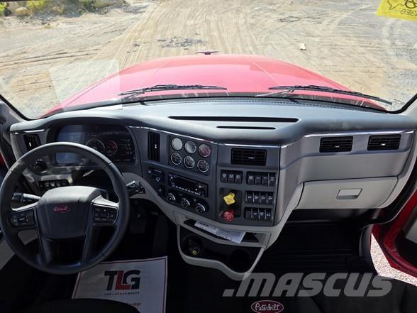 Peterbilt 567 وحدات الجر