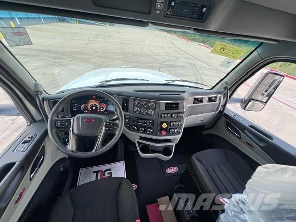 Peterbilt 567 وحدات الجر