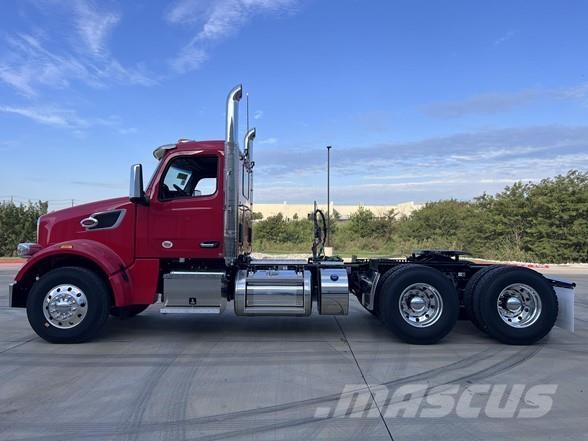 Peterbilt 567 وحدات الجر