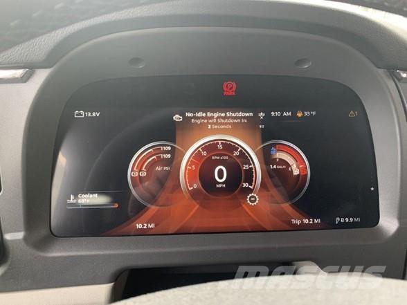 Peterbilt 567 وحدات الجر