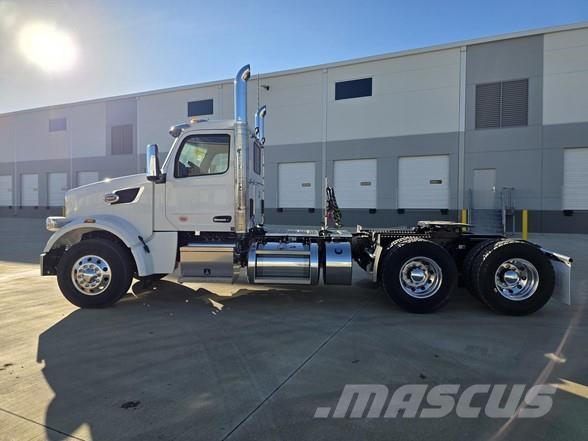 Peterbilt 567 وحدات الجر