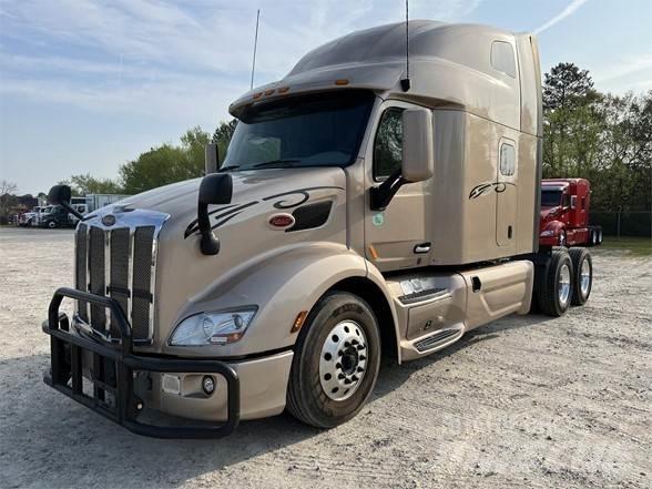 Peterbilt 579 وحدات الجر