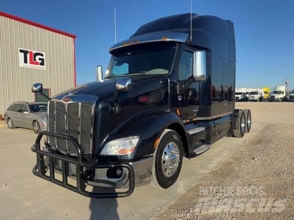 Peterbilt 579 وحدات الجر
