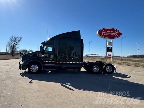 Peterbilt 579 وحدات الجر