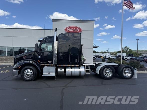 Peterbilt 579 وحدات الجر