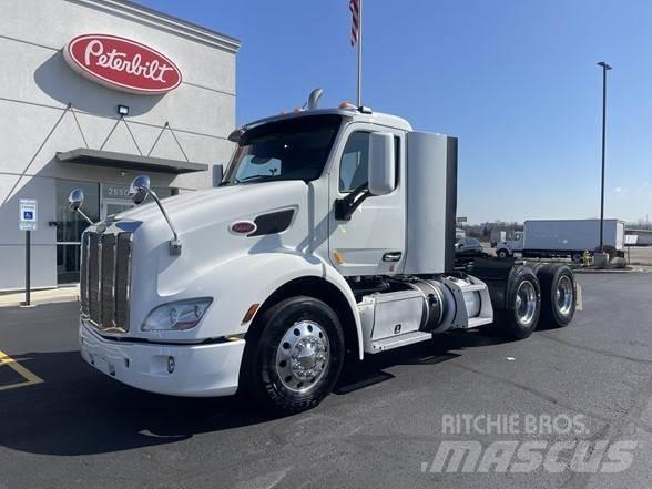Peterbilt 579 وحدات الجر