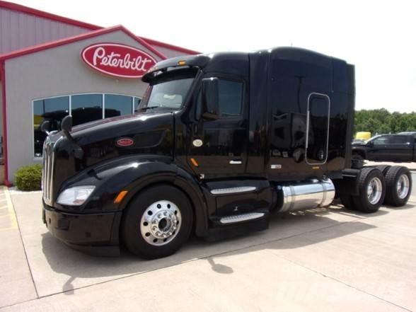 Peterbilt 579 وحدات الجر