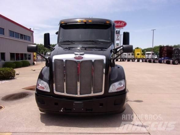 Peterbilt 579 وحدات الجر