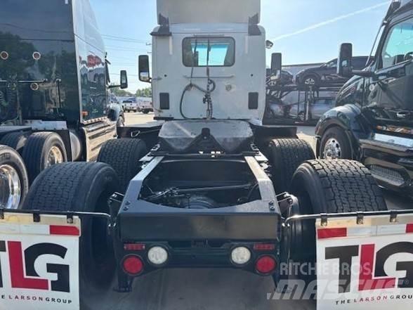 Peterbilt 579 وحدات الجر