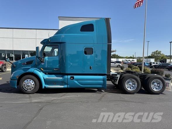 Peterbilt 579 وحدات الجر