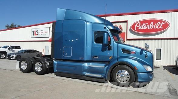 Peterbilt 579 وحدات الجر