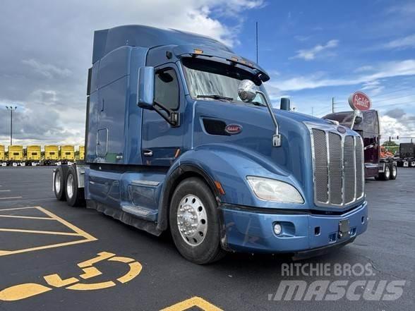 Peterbilt 579 وحدات الجر