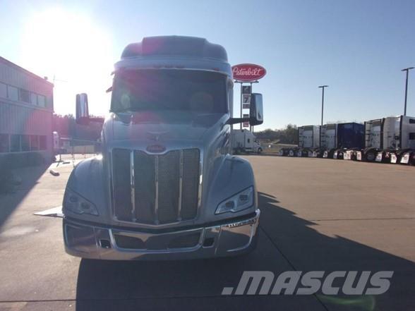 Peterbilt 579 وحدات الجر