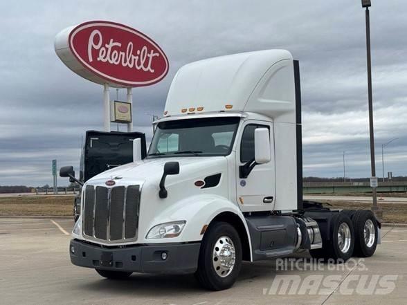 Peterbilt 579 وحدات الجر