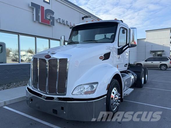 Peterbilt 579 وحدات الجر