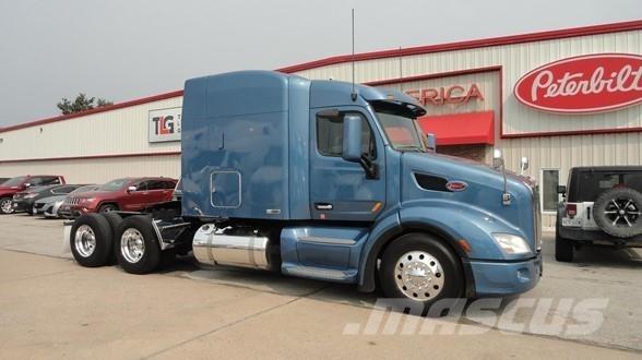 Peterbilt 579 وحدات الجر
