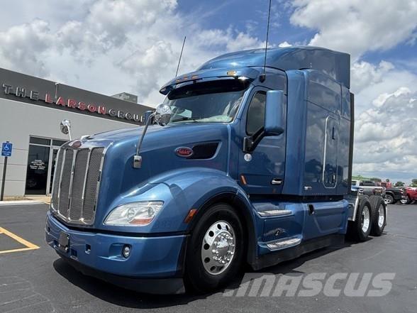 Peterbilt 579 وحدات الجر