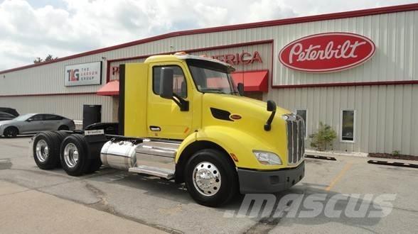 Peterbilt 579 وحدات الجر