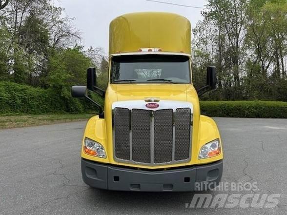 Peterbilt 579 وحدات الجر