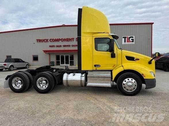 Peterbilt 579 وحدات الجر